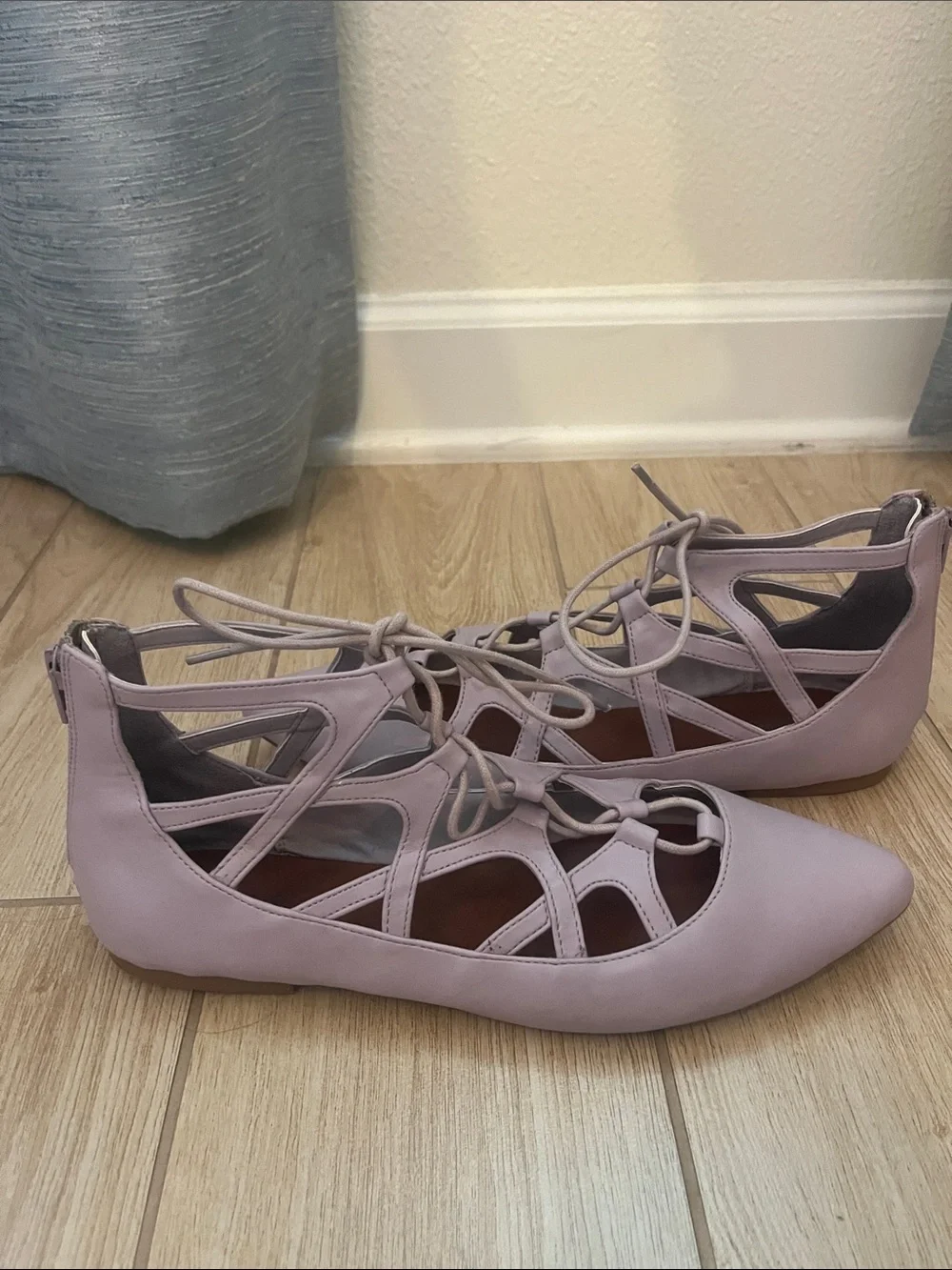 MIA Lace-Up Pointed Flats in Lavender - Picture 2 of 3